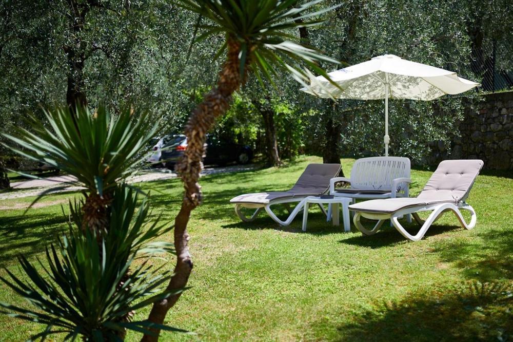 La Pervinca Apartments Malcesine Exterior photo