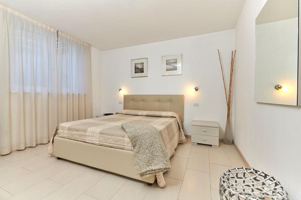 La Pervinca Apartments Malcesine Exterior photo