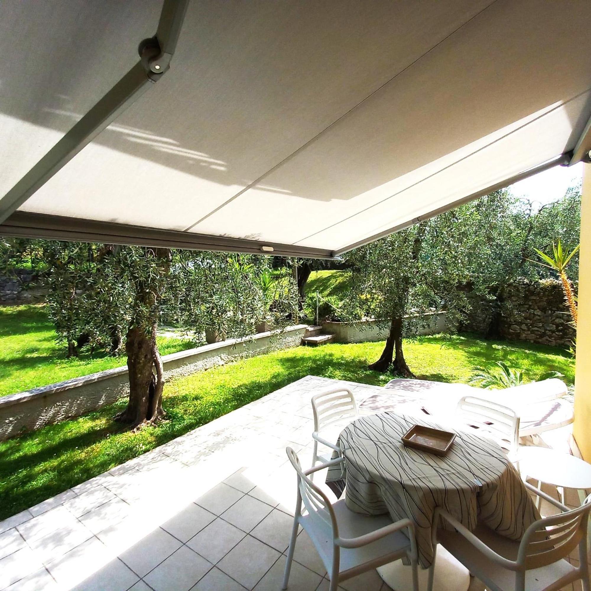 La Pervinca Apartments Malcesine Exterior photo